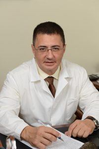 Александр Мясников — кандидат медицинских наук, доктор медицины США