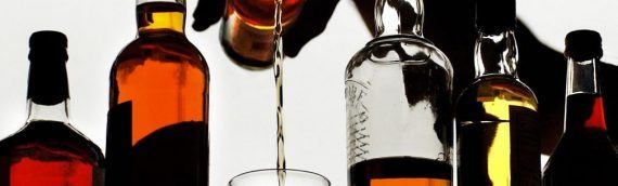 Алкоголь назвали фатальной причиной рака